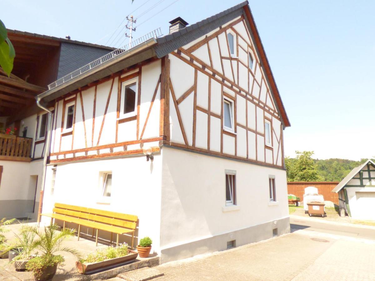 Ferienwohnung Dasch, Bei Idar-Oberstein Im Nationalpark Hunsrueck-Hochwald Siesbach Exteriér fotografie
